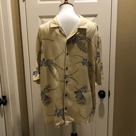 Axist Other - Axist Men's Silk Hawaiian shirt in EUC